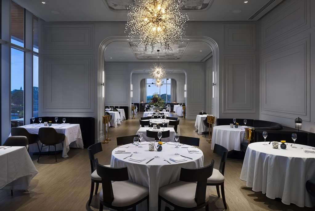 Signia By Hilton Georgia World Congress Center 5*